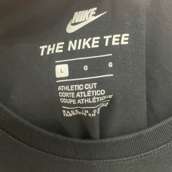 NIKE- Women’s long sleeve T-shirt #35 - Picture 4 of 4